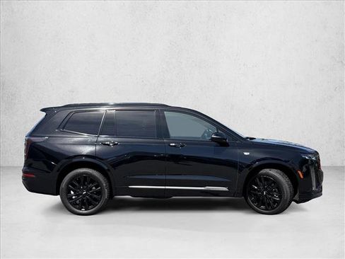 Used 2021 Cadillac XT6 Sport AWD/4WD image 4