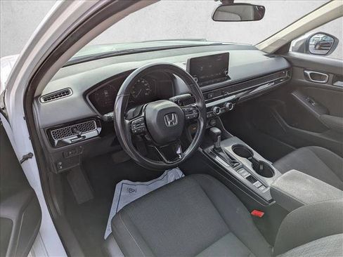 Used 2022 Honda Civic EX image 10