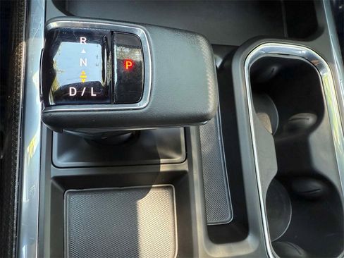 Used 2023 Chevrolet Silverado 1500 LT image 19