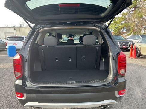 Used 2022 Hyundai Palisade SE image 25