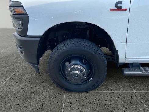Used 2026 RAM 3500 Tradesman AWD/4WD image 14
