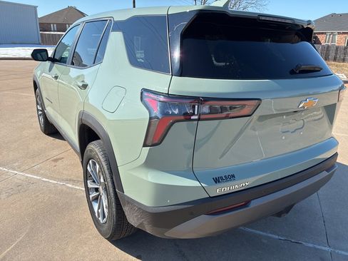 Certified 2025 Chevrolet Equinox LT image 12