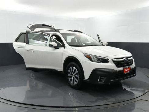 Certified 2022 Subaru Outback Premium image 38