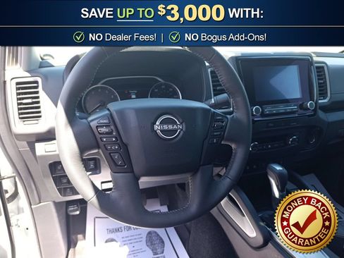 Used 2024 Nissan Frontier SV w/ SV Convenience Package RWD image 18