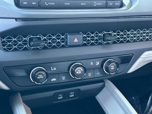 Used 2023 Honda Accord LX image 18