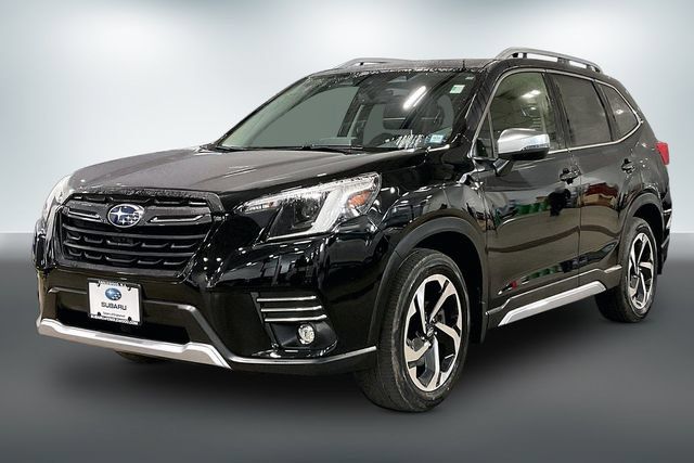Used 2024 Subaru Forester Touring AWD/4WD image 3