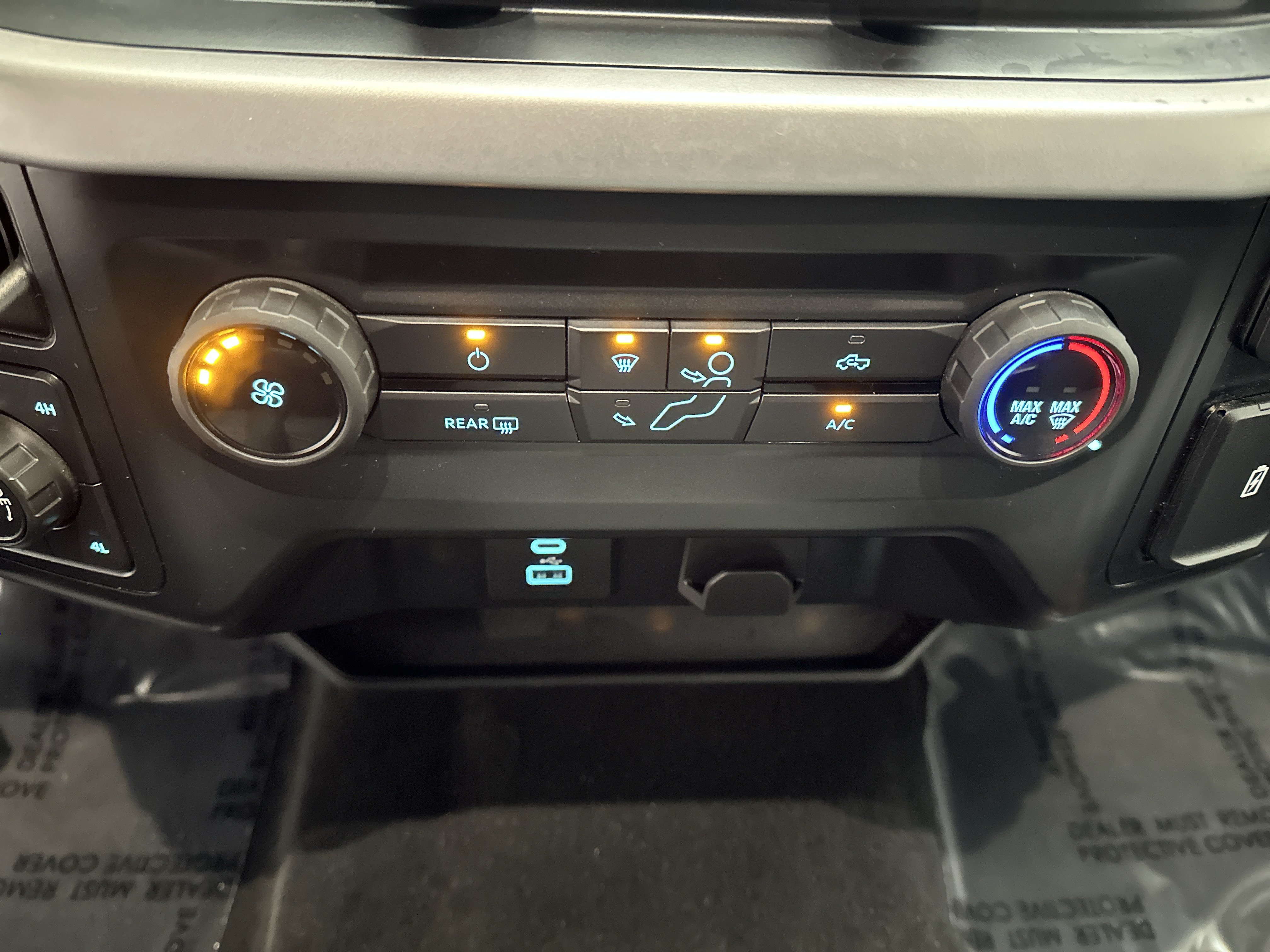 Used 2022 Ford F150 XLT AWD/4WD image 34