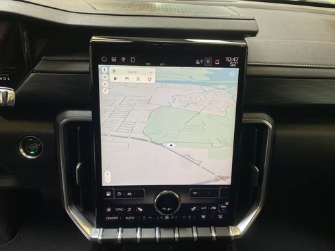 Used 2025 GMC Acadia Elevation image 45