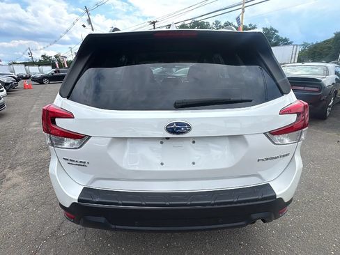 Used 2021 Subaru Forester Limited AWD/4WD image 6