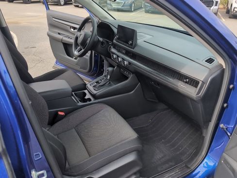 Used 2025 Honda CR-V EX image 14