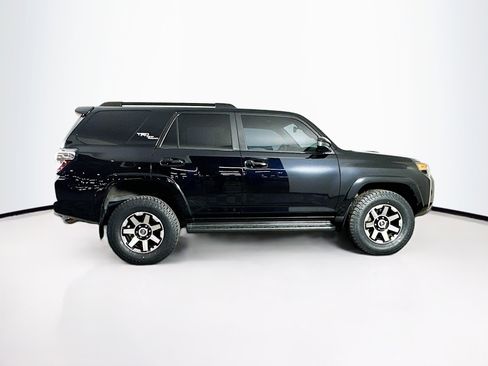 Used 2021 Toyota 4Runner TRD Off-Road image 10
