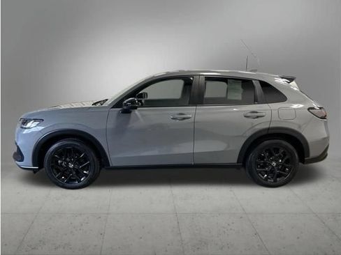 Certified 2025 Honda HR-V Sport image 3