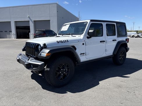 Certified 2022 Jeep Wrangler Unlimited Sport image 5