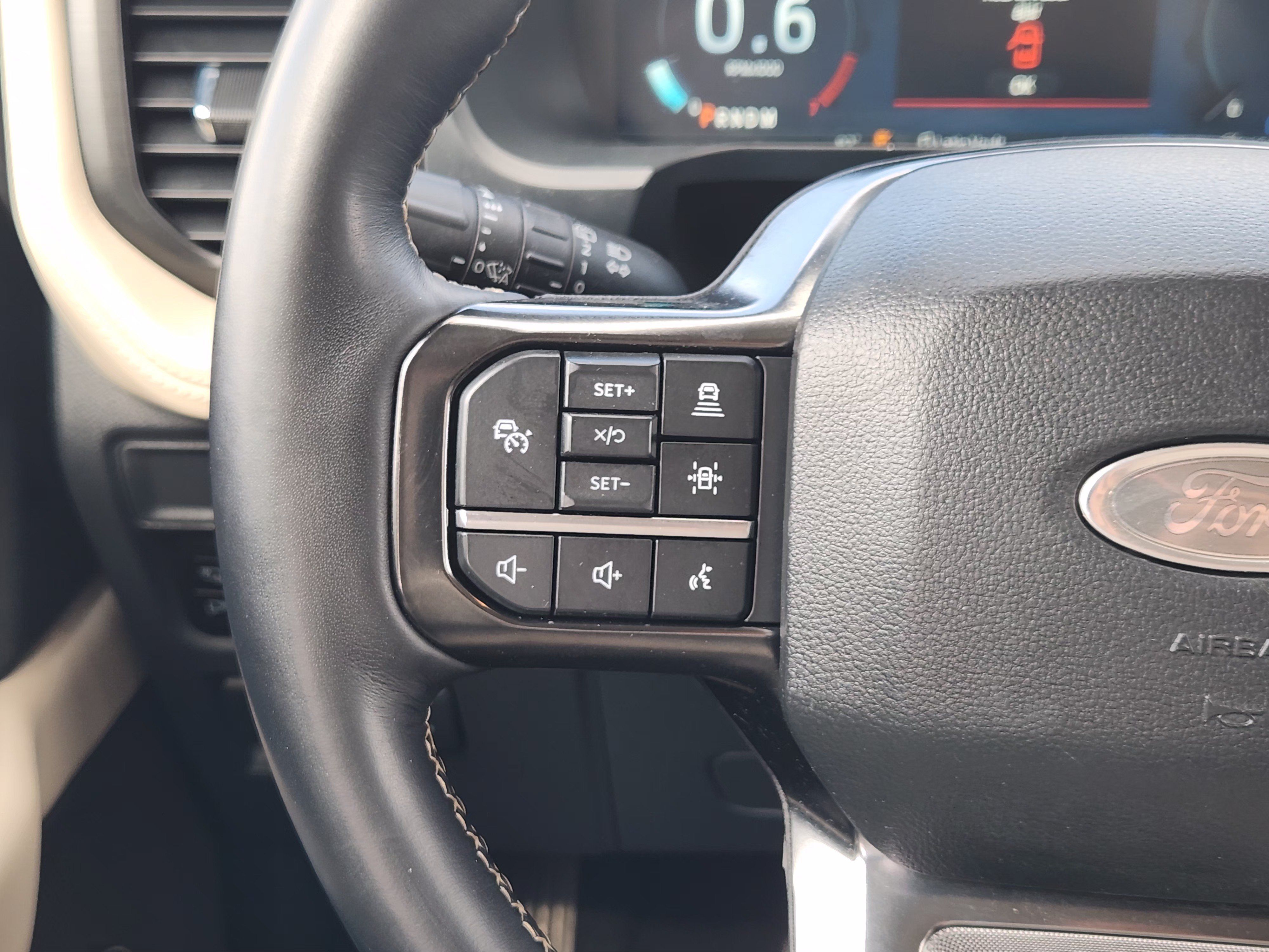 Used 2024 Ford Expedition Max Platinum AWD/4WD image 29