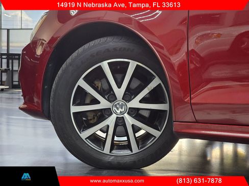 Used 2016 Volkswagen Jetta SE FWD image 5
