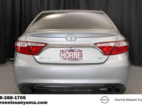 Used 2015 Toyota Camry SE FWD image 14