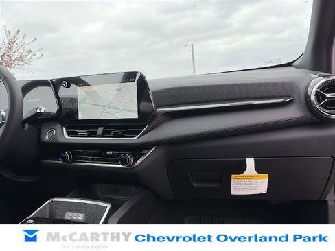New 2026 Chevrolet Equinox LT AWD/4WD image 29