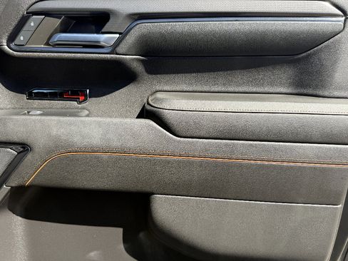 Used 2024 GMC Sierra 1500 Denali w/ Technology Package image 25