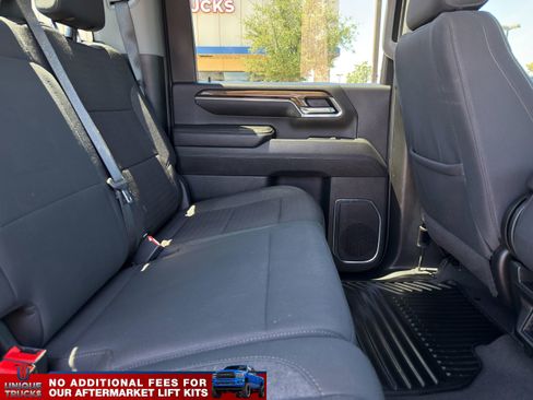 Used 2024 Chevrolet Silverado 3500 LT AWD/4WD image 25