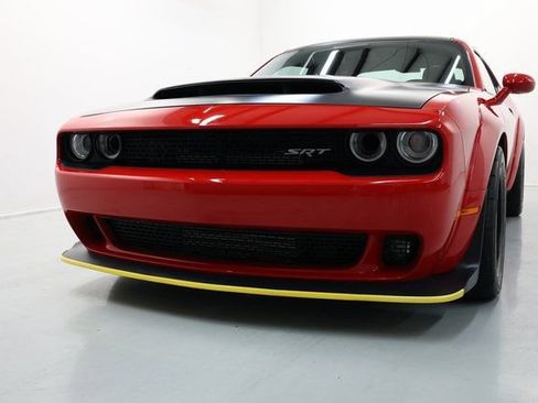 Used 2018 Dodge Challenger SRT Demon RWD image 45