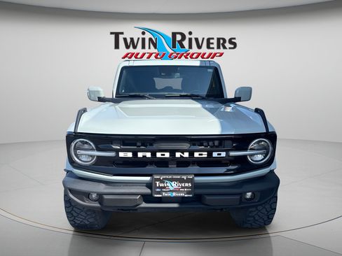 Used 2021 Ford Bronco Outer Banks AWD/4WD image 7