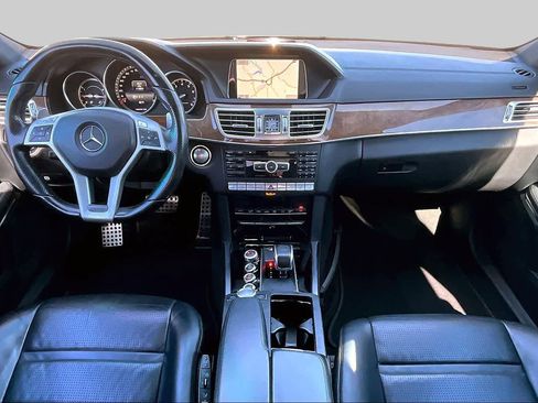 Used 2014 Mercedes-Benz E 63 AMG 4MATIC Sedan image 27