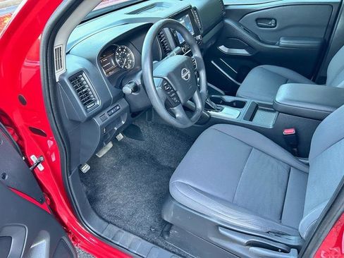 Used 2022 Nissan Frontier S w/ Technology Package RWD image 19