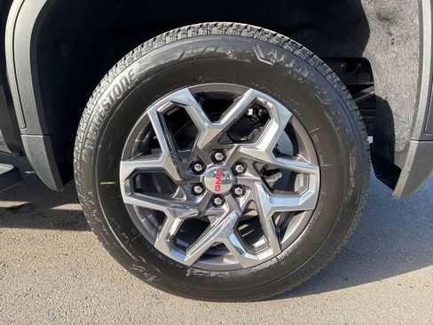 New 2026 GMC Sierra 1500 SLT w/ SLT Premium Plus Package image 35