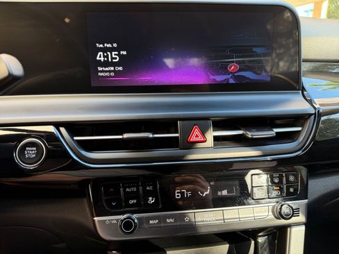 Used 2025 Kia Seltos S image 17