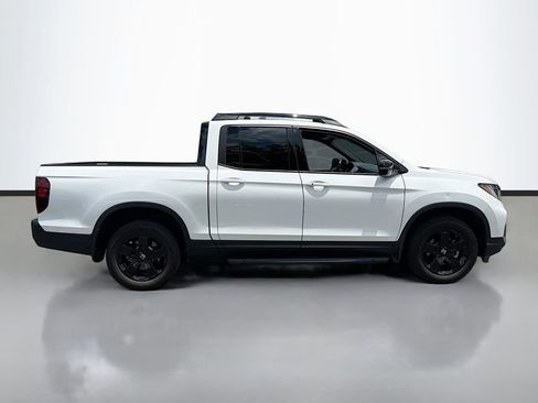 Used 2024 Honda Ridgeline Black Edition image 4