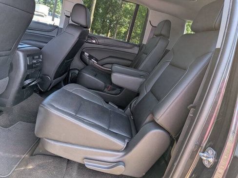 Used 2017 Chevrolet Suburban LT AWD/4WD image 30