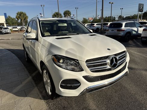 Certified 2017 Mercedes-Benz GLE 350 image 5