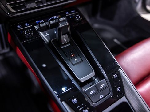 Used 2022 Porsche 911 Cabriolet image 54