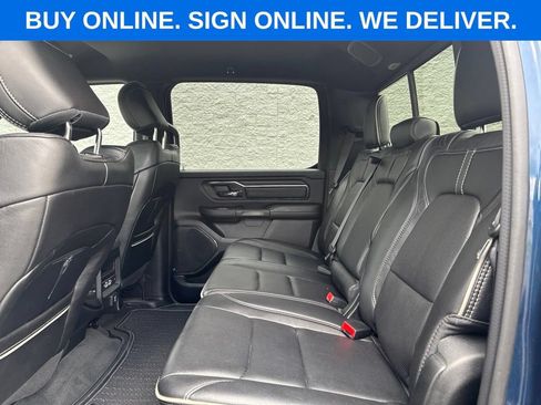 Used 2022 RAM 1500 Limited w/ Body-Colour Bumper Group AWD/4WD image 11