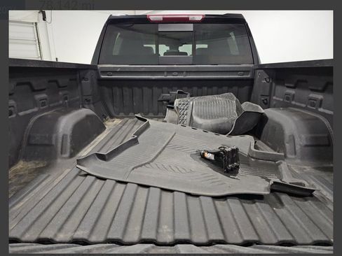 Used 2023 Chevrolet Silverado 1500 LT Trail Boss w/ Convenience Package II image 13