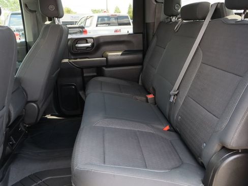 Used 2022 Chevrolet Silverado 2500 LT AWD/4WD image 24