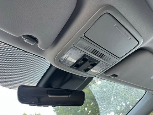 Used 2018 Honda Odyssey EX-L image 10