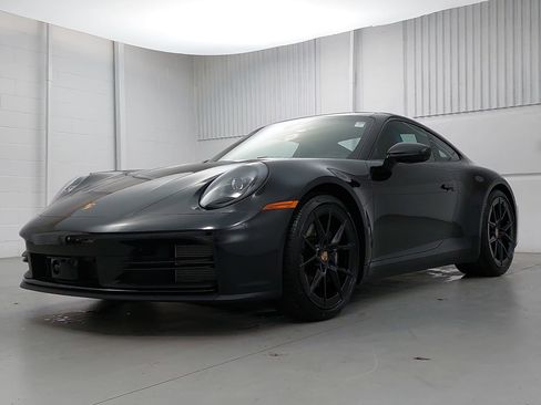 New 2026 Porsche 911 Carrera image 1