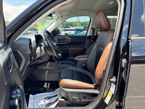 Certified 2023 Ford Bronco Sport Outer Banks w/ Tech Package AWD/4WD image 12