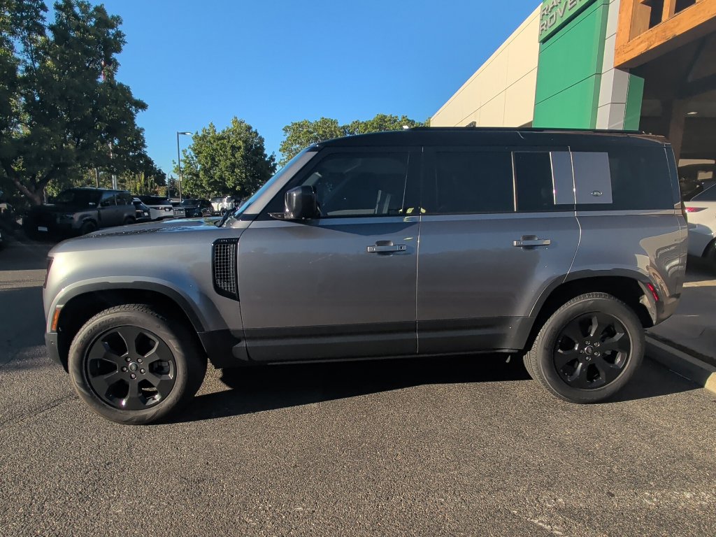 Certified 2024 Land Rover Defender 110 S AWD/4WD image 2