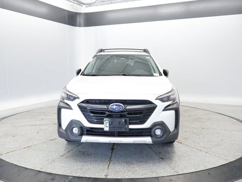 Used 2024 Subaru Outback Limited AWD/4WD image 11