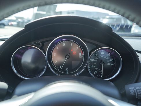 New 2026 MAZDA MX-5 Miata Club w/ Weather Package RWD image 15