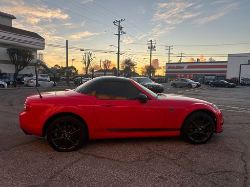 Used 2013 MAZDA MX-5 Miata Club image 16