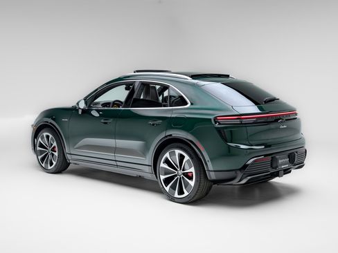 Used 2024 Porsche Macan Turbo Electric image 28