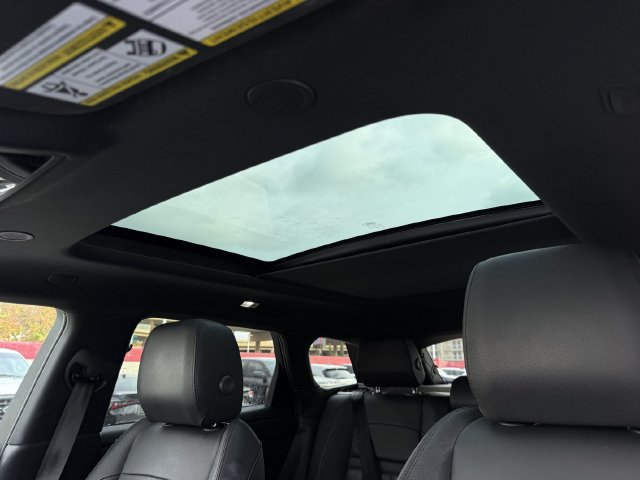 Used 2024 Land Rover Range Rover Evoque S AWD/4WD image 22