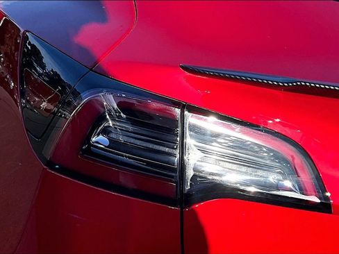 Used 2018 Tesla Model 3 Long Range image 20