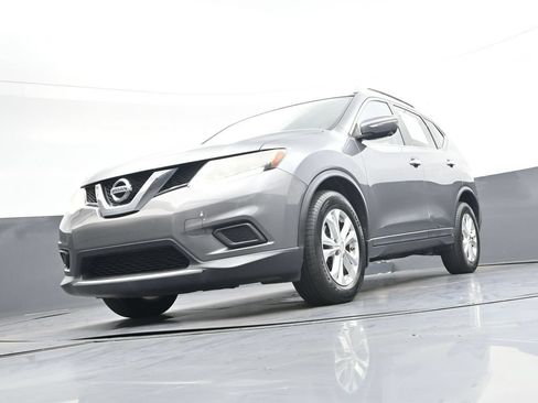 Used 2015 Nissan Rogue SV w/ SV Premium Package FWD image 47