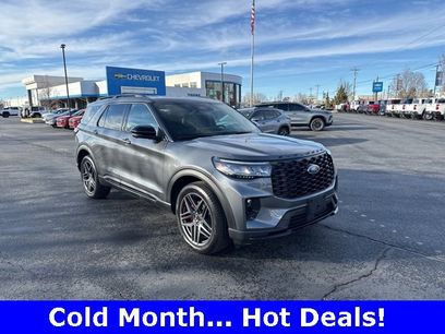 Used 2025 Ford Explorer ST-Line w/ Premium Package