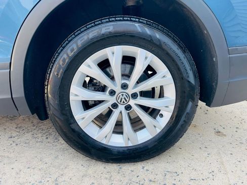 Used 2020 Volkswagen Tiguan S w/ 3rd Row Seat Package image 35