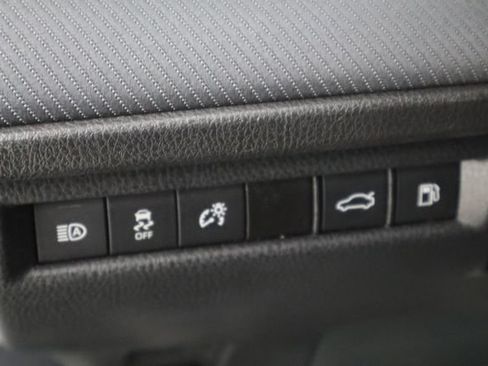 Used 2025 Toyota Camry SE w/ Convenience Package FWD image 23